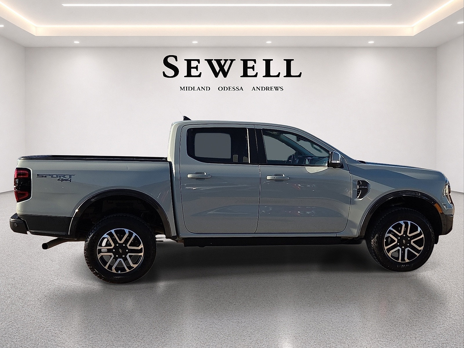 Used 2024 Ford Ranger Lariat w/ Advanced Towing Package AWD/4WD image 5