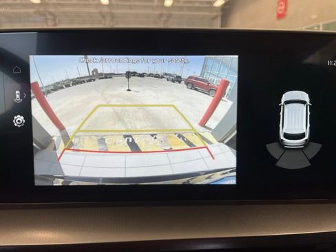 Used 2025 Kia Telluride S image 10