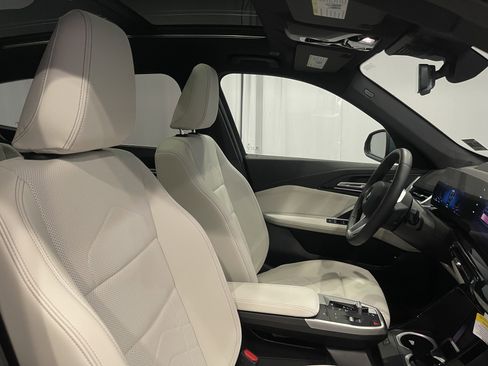 Used 2026 BMW X1 xDrive28i w/ Technology Package AWD/4WD image 15