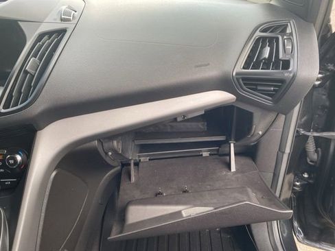 Used 2015 Ford Escape SE w/ Equipment Group 201A AWD/4WD image 34