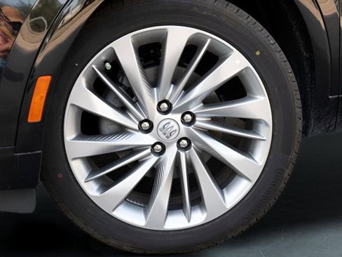 New 2026 Buick Envision Avenir image 2