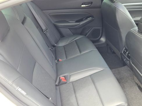 Used 2024 Nissan Altima 2.5 SL image 9