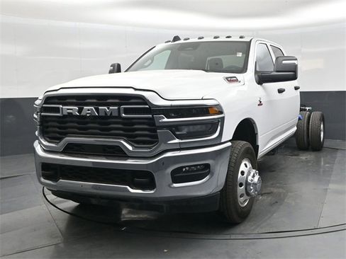 New 2026 RAM 3500 Tradesman w/ Chrome Appearance Group image 8