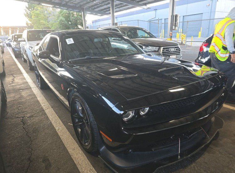 Used 2019 Dodge Challenger R/T Scat Pack RWD image 6