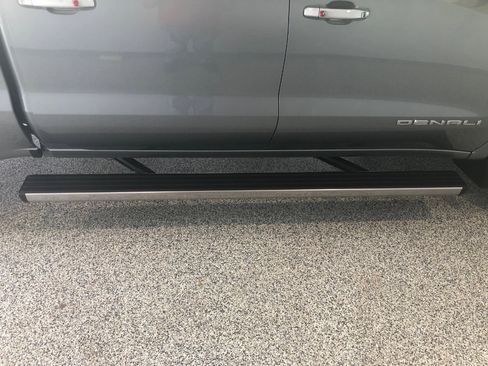 Used 2025 GMC Sierra 1500 Denali w/ Denali Reserve Package image 19