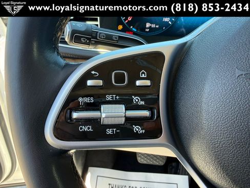 Used 2021 Mercedes-Benz GLS 450 4MATIC image 34