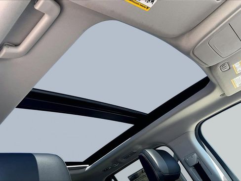 Used 2021 Ford F150 Lariat w/ Equipment Group 502A High image 30