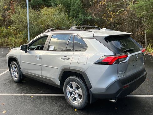 New 2025 Toyota RAV4 XLE w/ Convenience Package image 3