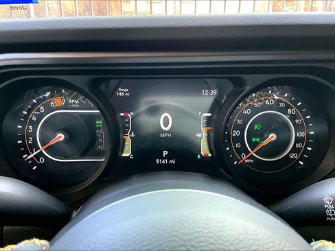 Used 2025 Jeep Wrangler Unlimited Rubicon 392 AWD/4WD image 25