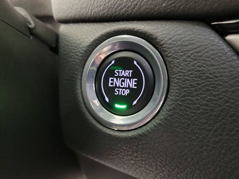 Used 2024 Cadillac XT4 Premium Luxury AWD/4WD image 31