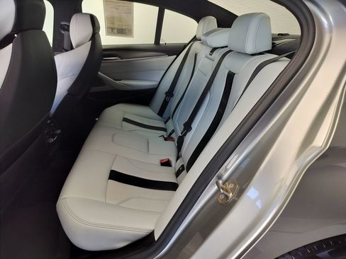 Used 2021 BMW M5 AWD/4WD image 18