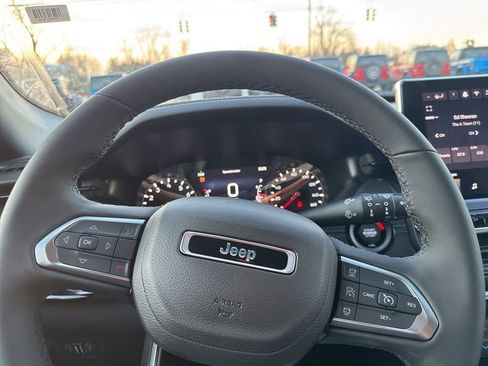 New 2026 Jeep Compass Limited AWD/4WD image 21