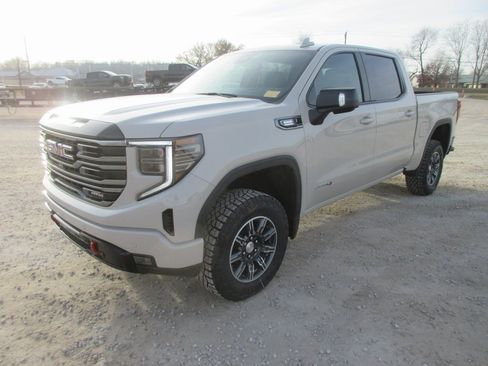 New 2026 GMC Sierra 1500 AT4 w/ AT4 Premium Package image 11