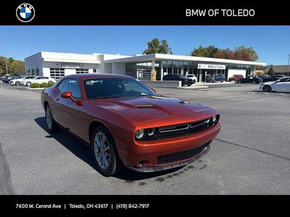 Used 2020 Dodge Challenger SXT w/ Cold Weather Group