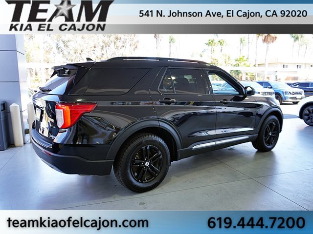Used 2023 Ford Explorer XLT w/ Equipment Group 202A AWD/4WD image 10