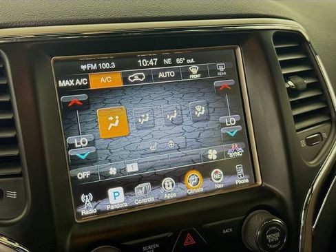 Used 2017 Jeep Grand Cherokee Limited 75th Anniversary AWD/4WD image 20