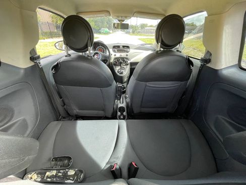 Used 2013 FIAT 500 Pop FWD image 24