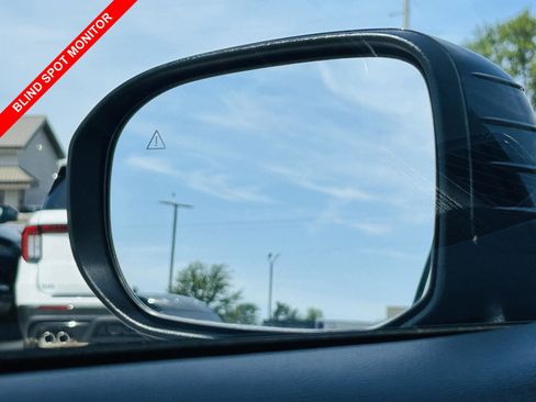 Used 2025 Kia Telluride EX X-Line AWD/4WD image 10