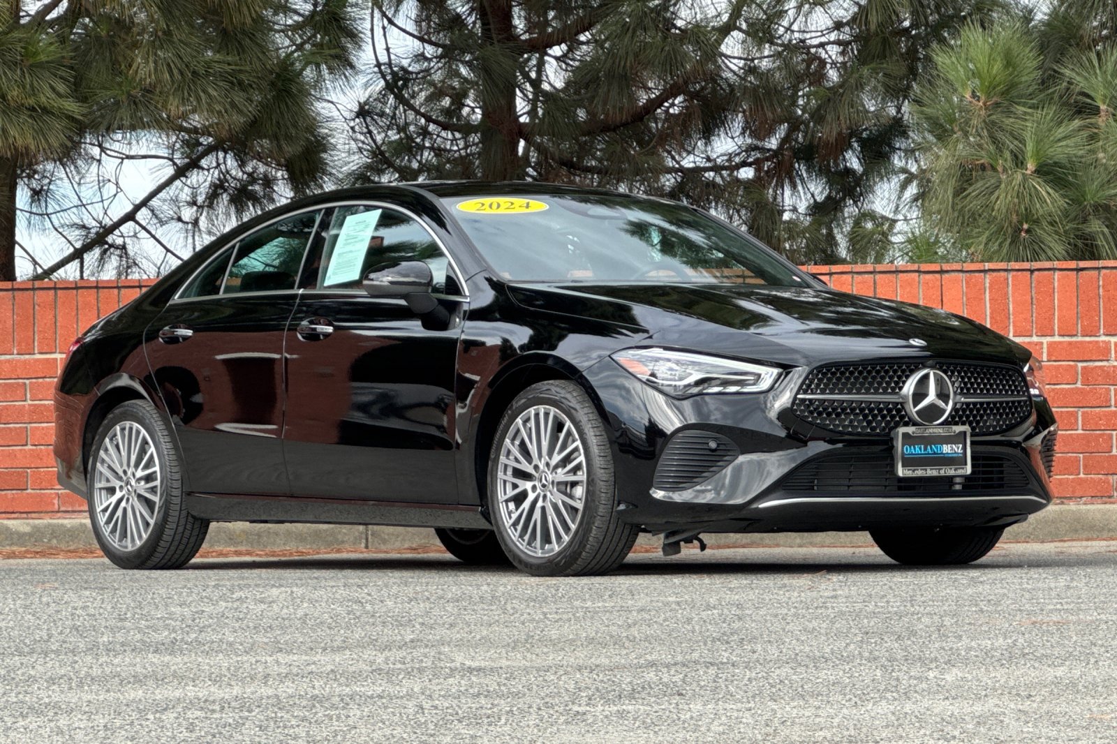Certified 2024 Mercedes-Benz CLA 250 4MATIC image 2