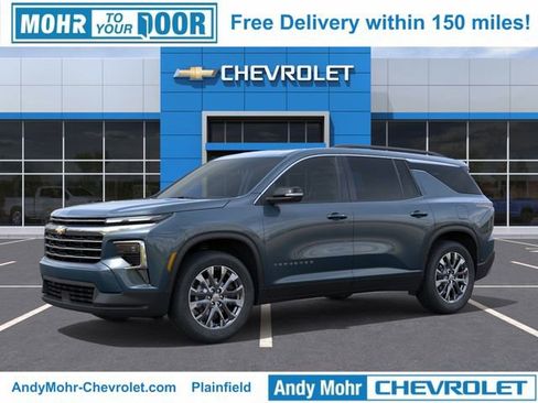 New 2026 Chevrolet Traverse LT w/ Sun and Wheel Package image 3