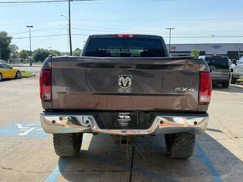 Used 2016 RAM 2500 Tradesman w/ Chrome Appearance Group AWD/4WD image 6
