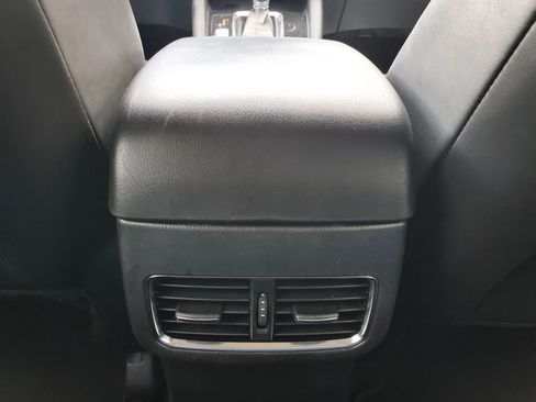 Used 2018 MAZDA CX-5 Touring w/ Preferred Equipment Package AWD/4WD image 35