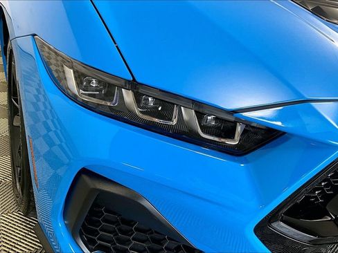Used 2025 Ford Mustang GT RWD image 28