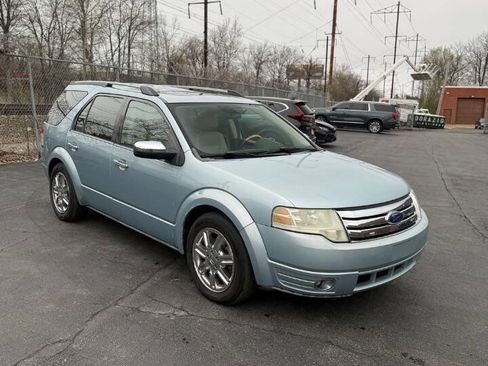 Used 2008 Ford Taurus X Limited image 8
