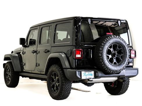 Used 2022 Jeep Wrangler Unlimited Sport AWD/4WD image 9