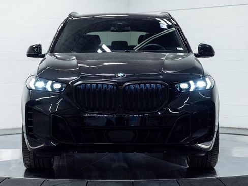 Certified 2024 BMW X5 xDrive40i w/ M Sport Package image 5