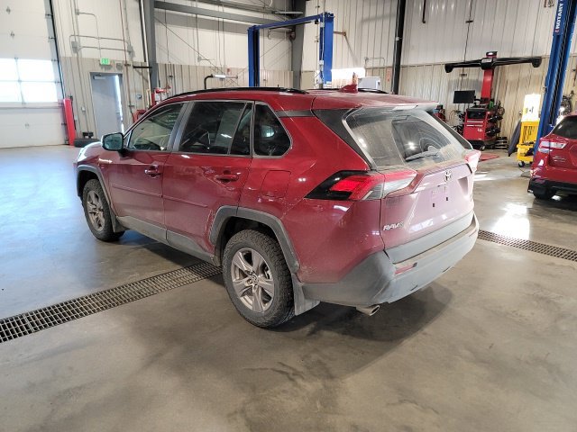 Used 2023 Toyota RAV4 XLE w/ Convenience Package AWD/4WD image 5