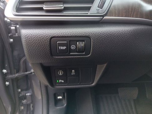 Used 2022 Honda Accord EX-L image 13