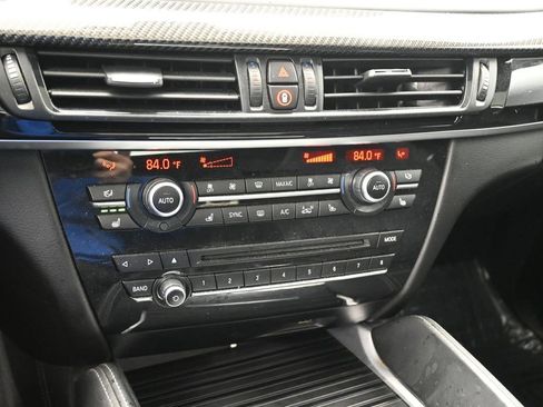 Used 2018 BMW X5 M image 19