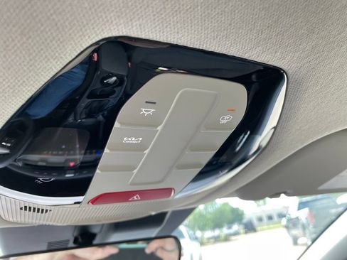 New 2026 Kia K4 FWD image 18