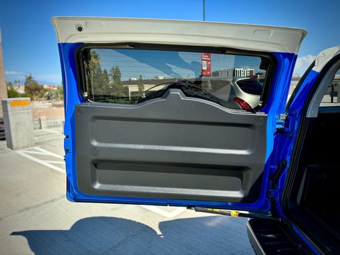 Used 2008 Toyota FJ Cruiser 4WD image 37