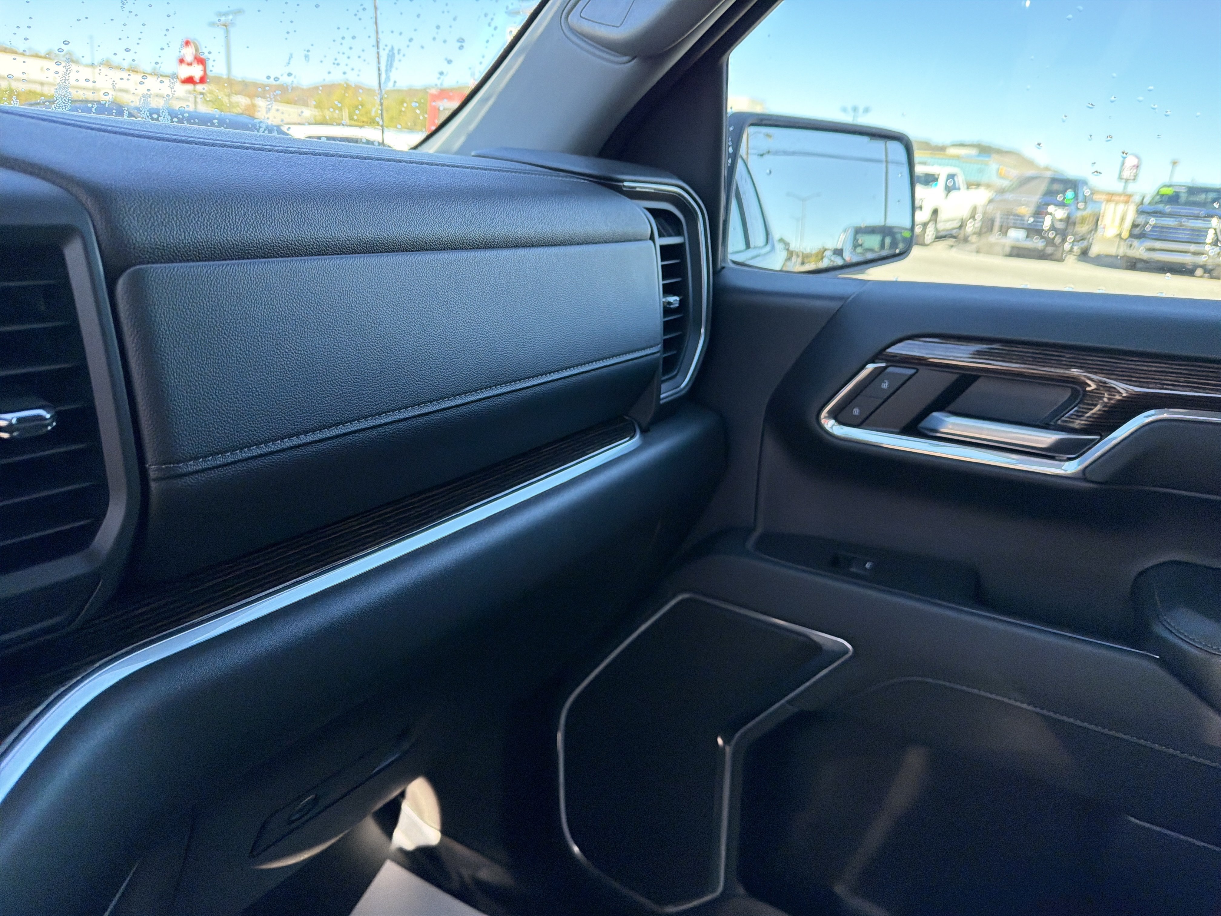Certified 2024 GMC Sierra 1500 SLE AWD/4WD image 26