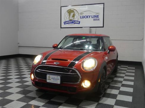 Used 2016 MINI Cooper S image 4