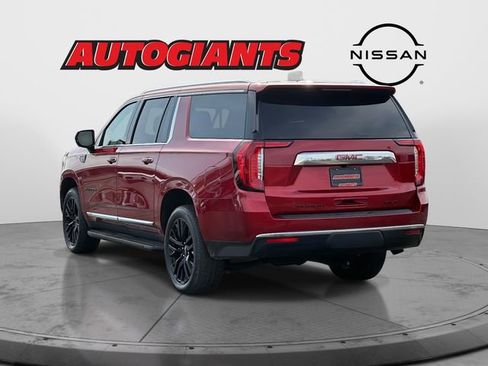 Used 2024 GMC Yukon XL SLT image 5