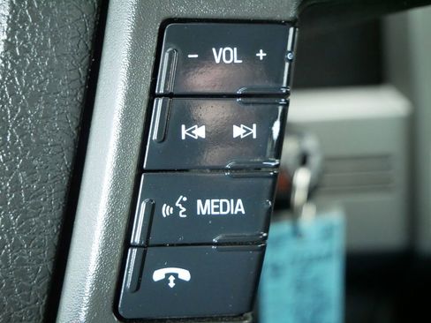 Used 2014 Ford F150 Lariat w/ Lariat Chrome Package image 20