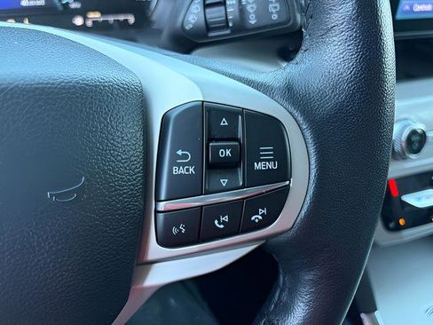 Used 2023 Ford Explorer XLT w/ Equipment Group 202A AWD/4WD image 20