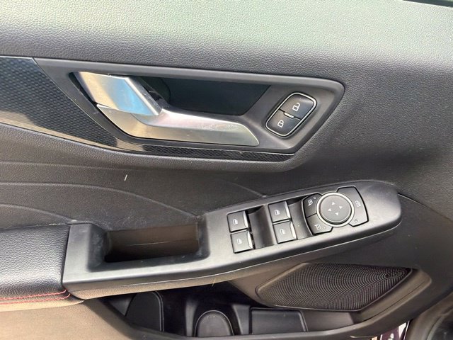 Used 2023 Ford Escape ST-Line w/ Tech Pack #1 AWD/4WD image 22