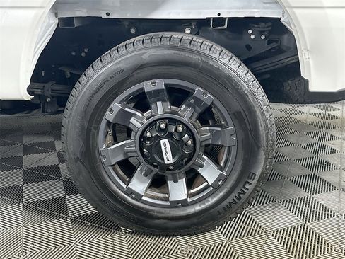 Used 2024 Ford F250 Lariat w/ Lariat Ultimate Package image 33