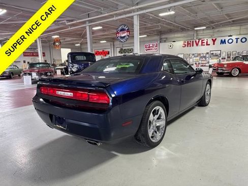 Used 2013 Dodge Challenger R/T w/ Sound Group II RWD image 5