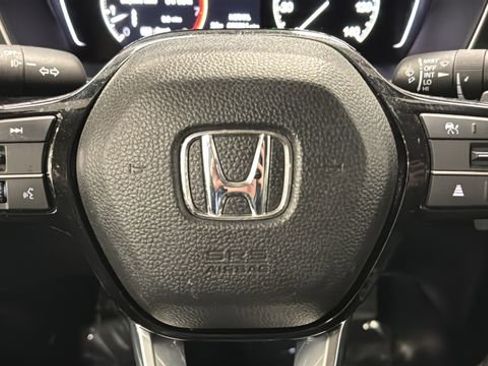 Used 2023 Honda Pilot Touring image 26