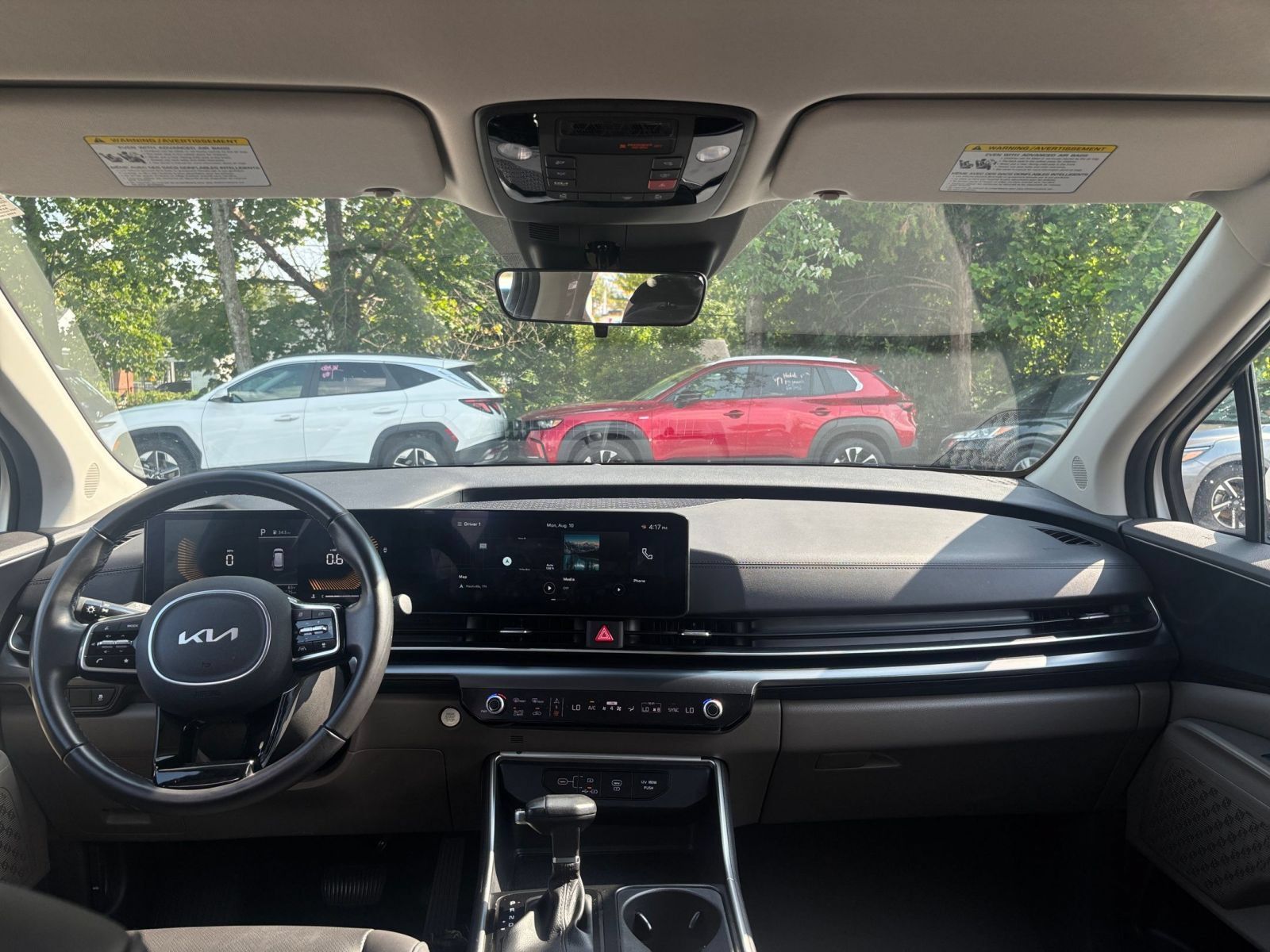 Used 2026 Kia Carnival FWD image 35