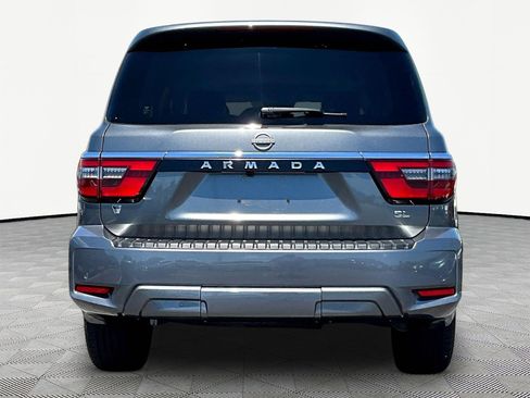 Used 2022 Nissan Armada SL w/ Captain's Chairs Package AWD/4WD image 5