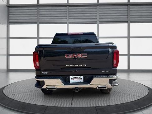 Used 2023 GMC Sierra 1500 SLT w/ SLT Premium Package AWD/4WD image 5