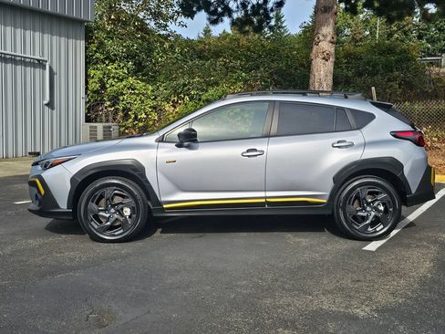 Used 2024 Subaru Crosstrek 2.5i Sport w/ Crosstrek Mirror Package AWD/4WD image 4