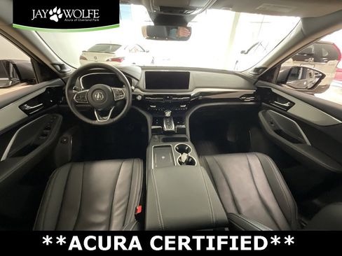 Certified 2025 Acura MDX w/ Technology Package image 9