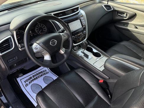 Used 2016 Nissan Murano S image 11